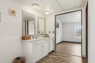 6702 Oakenshaw Dr, Youngstown, FL 32466 - Photo 10