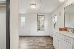 6702 Oakenshaw Dr, Youngstown, FL 32466 - Photo 8