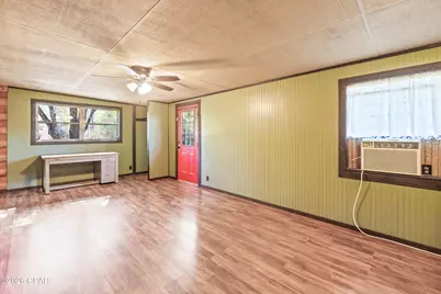 3031 Pineoaks Lane, Chipley, FL 32428 - Photo 14