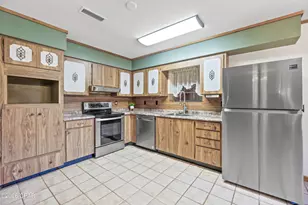 3031 Pine Oaks Ln, Chipley, FL 32428 - Photo 6