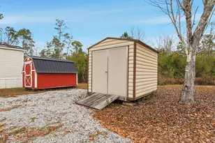 7525 Campflowers Rd, Youngstown, FL 32466 - Photo 4