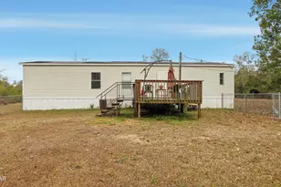 7525 Campflowers Rd, Youngstown, FL 32466 - Photo 12