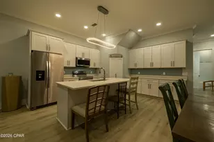 4115 Holiday Dr, Panama City, FL 32408 - Photo 8