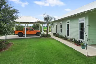 5223 Palamino Ln, Greenwood, FL 32443 - Photo 16