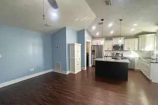 8213 Singletary St, Panama City Beach, FL 32407 - Photo 4