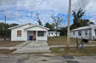 709 E 13th Ct, Panama City, FL 32401 - Photo 2