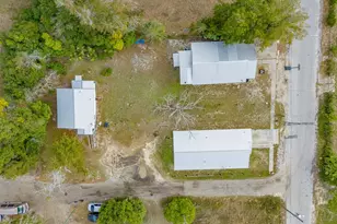 709 E 13th Ct, Panama City, FL 32401 - Photo 14