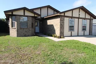 721 J J Dr, Panama City, FL 32404 - Photo 1