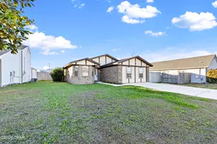 721 J J Dr, Panama City, FL 32404 - Photo 2