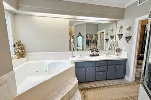 5837 Catalina Ln, Greenwood, FL 32443 - Photo 22