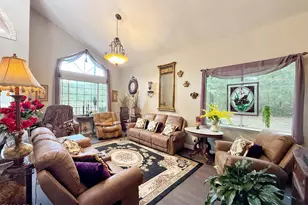 5837 Catalina Ln, Greenwood, FL 32443 - Photo 8