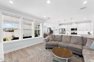 1321 Savory Ct, Panama City, FL 32405 - Photo 10