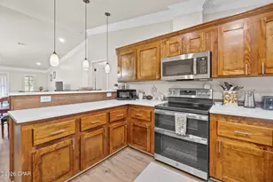 795 1st St, Chipley, FL 32428 - Photo 8