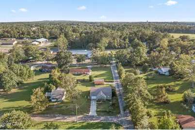795 1st Street, Chipley, FL 32428 - Photo 32