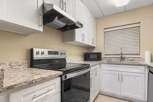 316 Cherry St, Panama City, FL 32401 - Photo 6