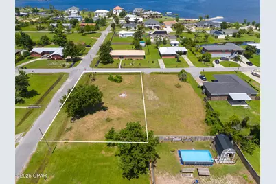 115 Carolina Avenue, Lynn Haven, FL 32444 - Photo 8