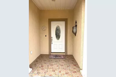 2548 Woods View Drive, Marianna, FL 32446 - Photo 2