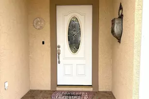 2548 Woods View Dr, Marianna, FL 32446 - Photo 2