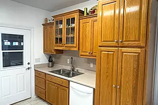 2548 Woods View Dr, Marianna, FL 32446 - Photo 10