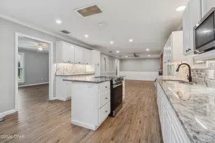 1018 S Kimbrel Ave, Panama City, FL 32404 - Photo 10