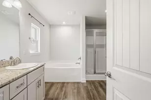 3812 Redbud Wy, Panama City, FL 32404 - Photo 32