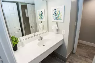 4715 Thomas Dr, Panama City Beach, FL 32408 - Photo 14