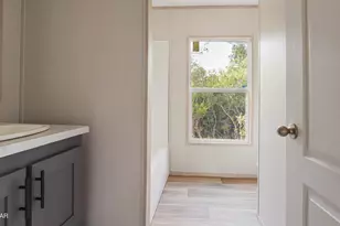 420 Hickory Bluff Cir, Panama City, FL 32409 - Photo 20