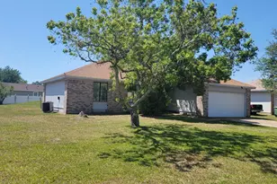 3727 Greentree Pl, Panama City, FL 32405 - Photo 2