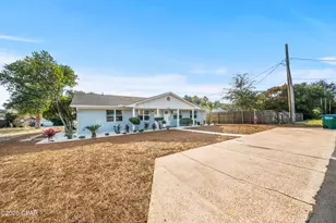 121 Lakeside Cir, Panama City Beach, FL 32413 - Photo 24