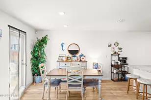 270 Boggy Crk Wy, Callaway, FL 32404 - Photo 18