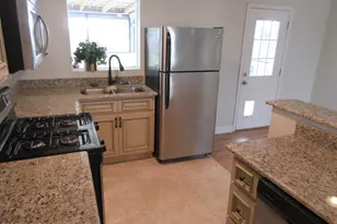 409 S Palo Alto Ave, Panama City, FL 32401 - Photo 10