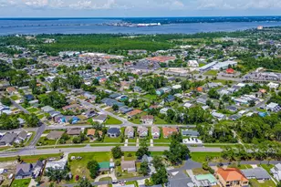 6320 N Lagoon Dr, Panama City, FL 32408 - Photo 28