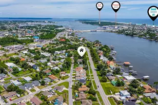 6320 N Lagoon Dr, Panama City, FL 32408 - Photo 2