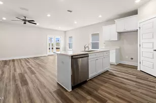 5164 Porter Way, Panama City, FL 32404 - Photo 16