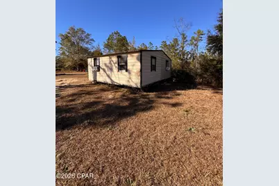 23588 NW Lamont Road, Fountain, FL 32438 - Photo 20