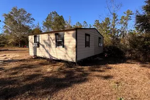 23588 NW Lamont Rd, Fountain, FL 32438 - Photo 20