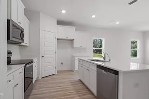 405 Wolcott Wy, Panama City Beach, FL 32413 - Photo 6