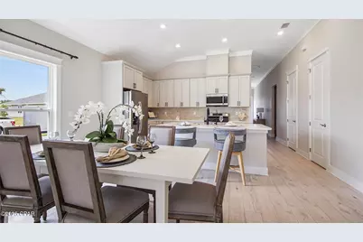 962 Crystal Bayou Boulevard, Panama City Beach, FL 32407 - Photo 16