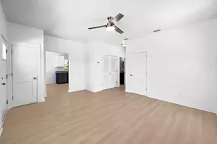 592 Bonnet St, Port Saint Joe, FL 32456 - Photo 4