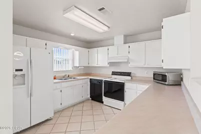 2804 Gwendolen Court, Panama City, FL 32405 - Photo 14