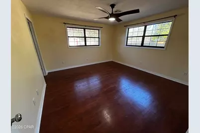 652 N 2nd Street, Chipley, FL 32428 - Photo 14