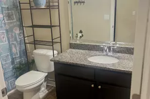 231 Paradise Palm Cir, Crestview, FL 32536 - Photo 4