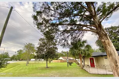 807 Maple Street, Chipley, FL 32428 - Photo 8
