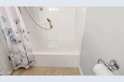 808 E Pine Forest Drive, Lynn Haven, FL 32444 - Photo 20