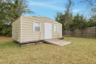 808 E Pine Forest Dr, Lynn Haven, FL 32444 - Photo 28