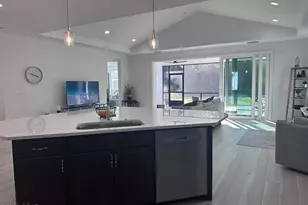 9259 Paradise Dr, Panama City Beach, FL 32413 - Photo 18