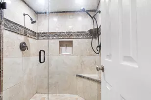 9850 S Thomas Dr, Panama City, FL 32408 - Photo 16