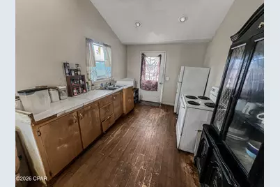 908 Kraft Avenue, Panama City, FL 32401 - Photo 6