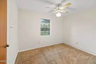 936 Carol Ct, Chipley, FL 32428 - Photo 16