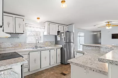1623 Acre Circle, Panama City Beach, FL 32407 - Photo 6